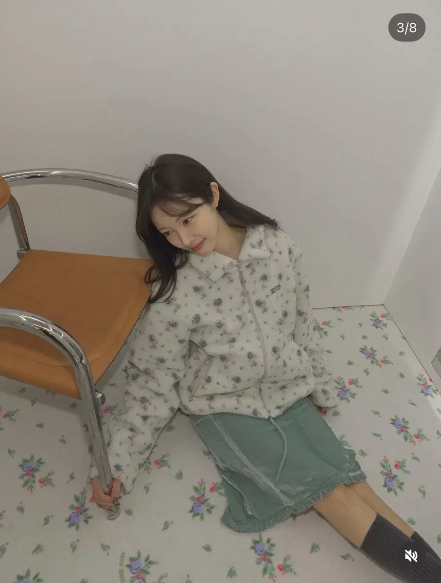 thumbnail-0